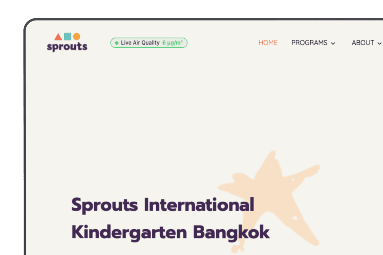The Sprouts Kindergarten website with a live air quality badge beside its logo
